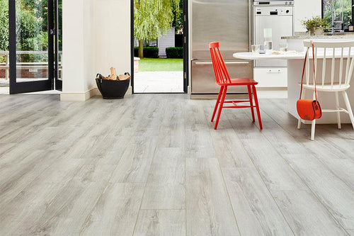 Audacity 12mm Laminate Flooring Cove Oak