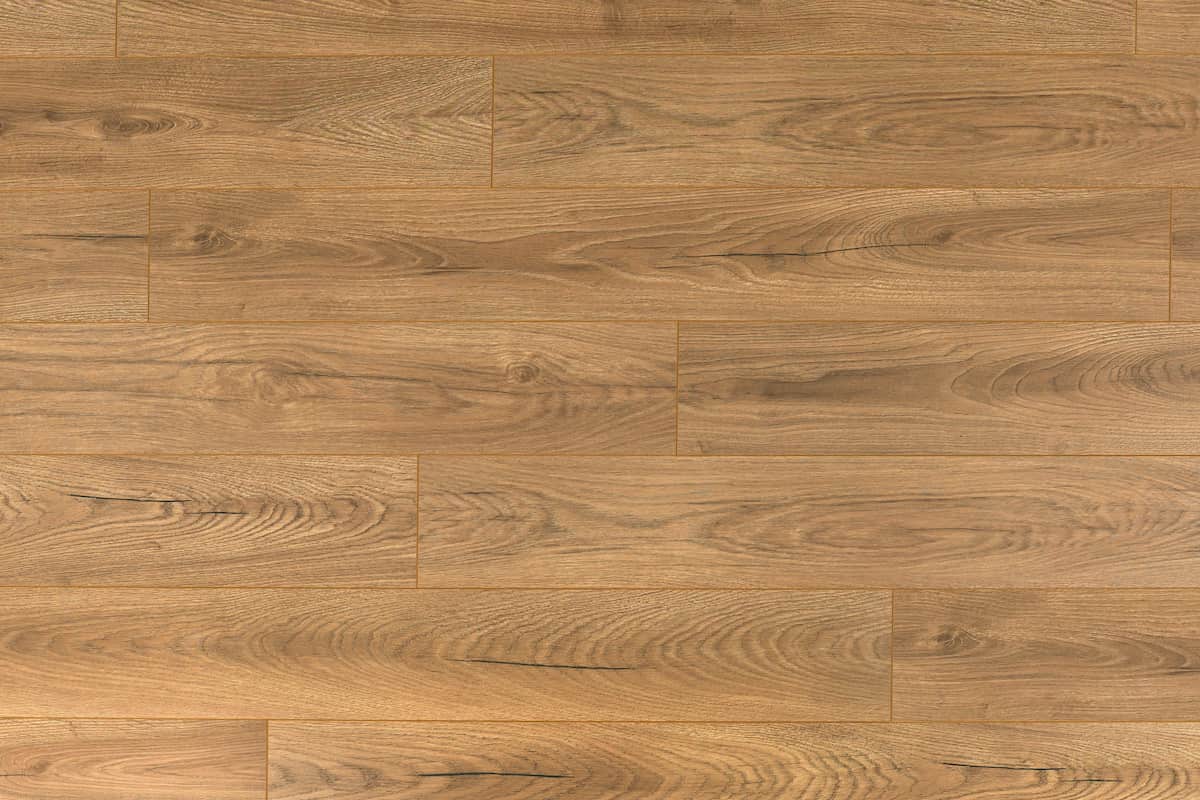 Aqualock 10mm Laminate Flooring Almond Oak