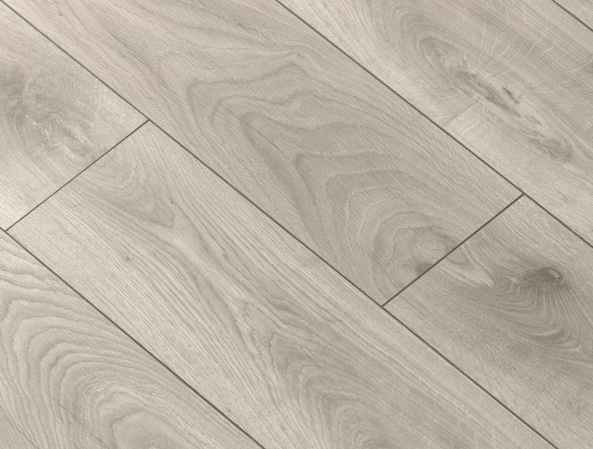 Aqualock 8mm Laminate Flooring Silver Oak