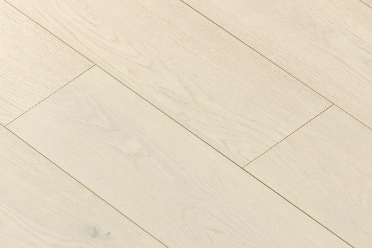 Aqualock 10mm Laminate Flooring White Linen Oak