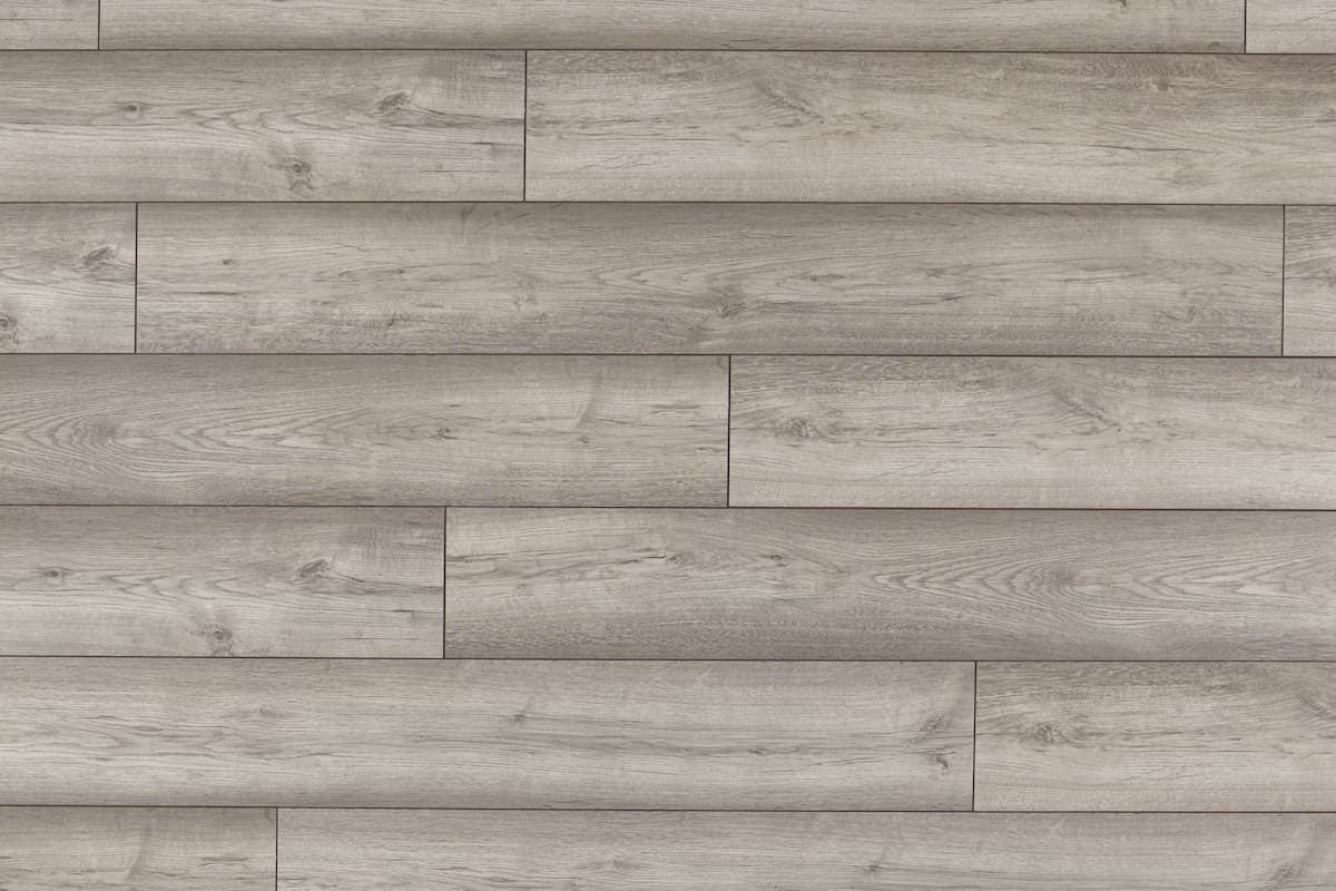 Series Woods 12mm Laminate Platinum Oak