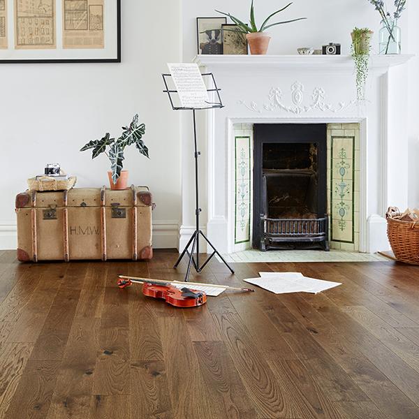 Home Choice Engineered European Rustic Oak Flooring 14mm x 180mm Brown Sugar Lacquered